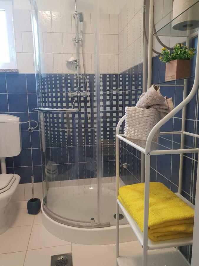 E&M Leilighet Senj  Eksteriør bilde